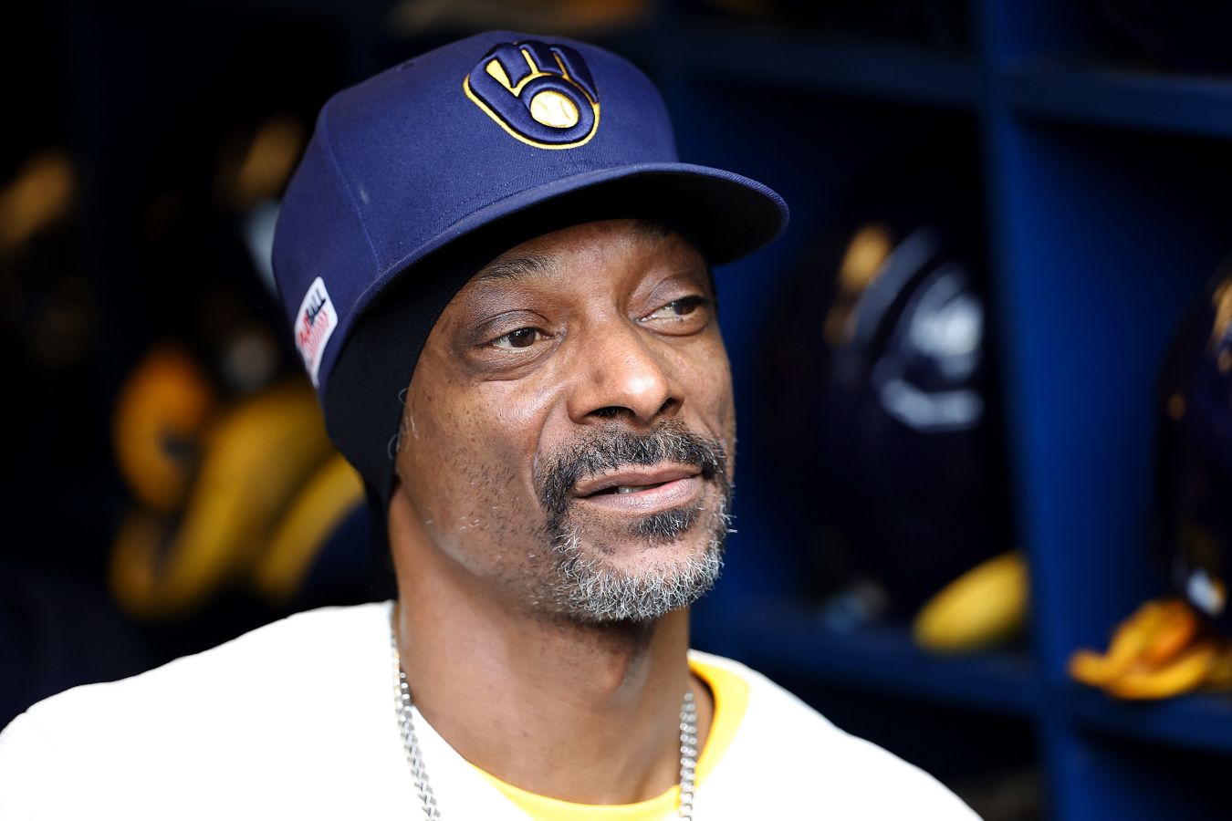 Snoop Dogg leva a chama dos Jogos Olímpicos 2024