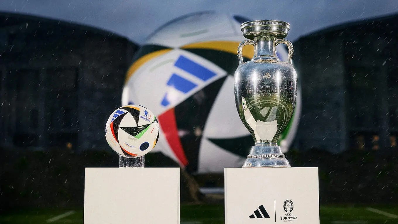 A Bola Oficial da Eurocopa 2024: quais são as diferenças e o que é a tecnologia Connected Ball?