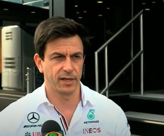 Mercedes explica queda de desempenho surpreendente da Red Bull na F1