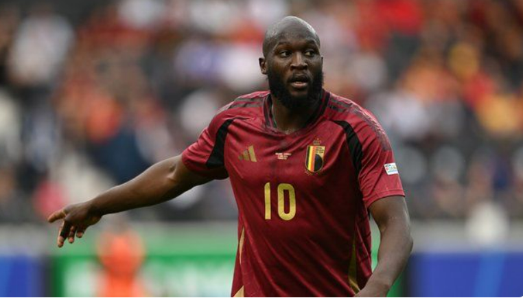 Romelu Lukaku transfere-se do Chelsea para o Napoli