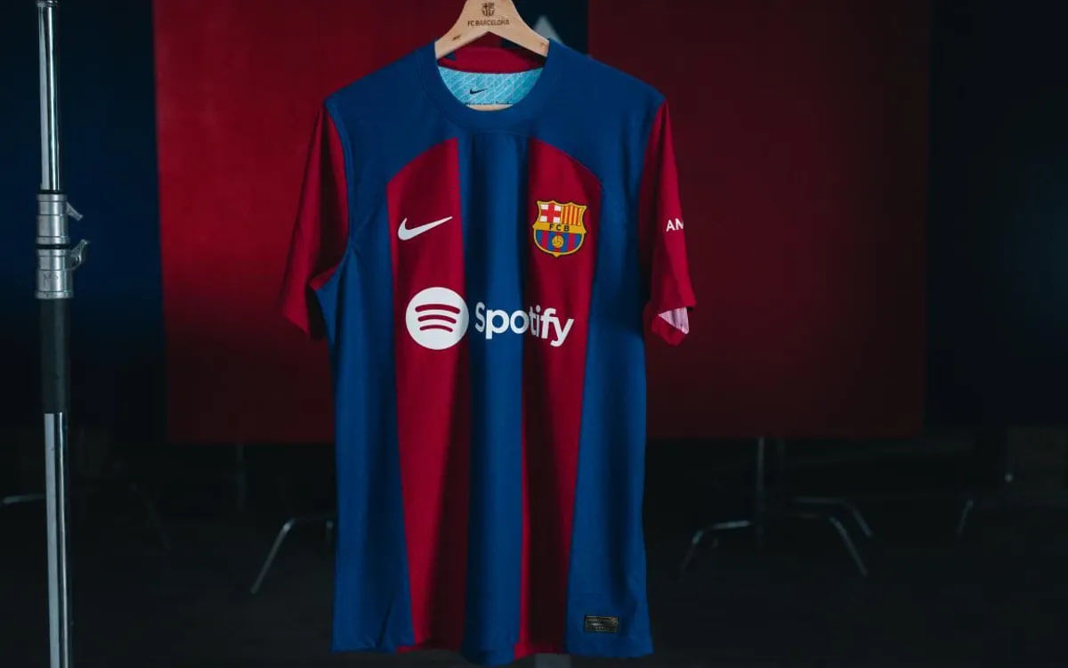 Barcelona apresenta sua nova camisa