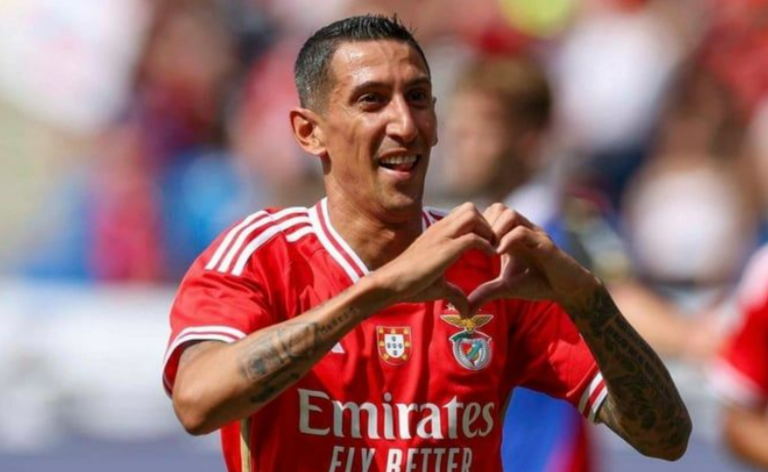 Angel Di Maria prorroga contrato com o Benfica por mais um ano