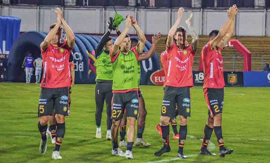 LDU Quito vs Dep. Cuenca Prediction, Betting Tips & Odds | 01 DECEMBER 2024