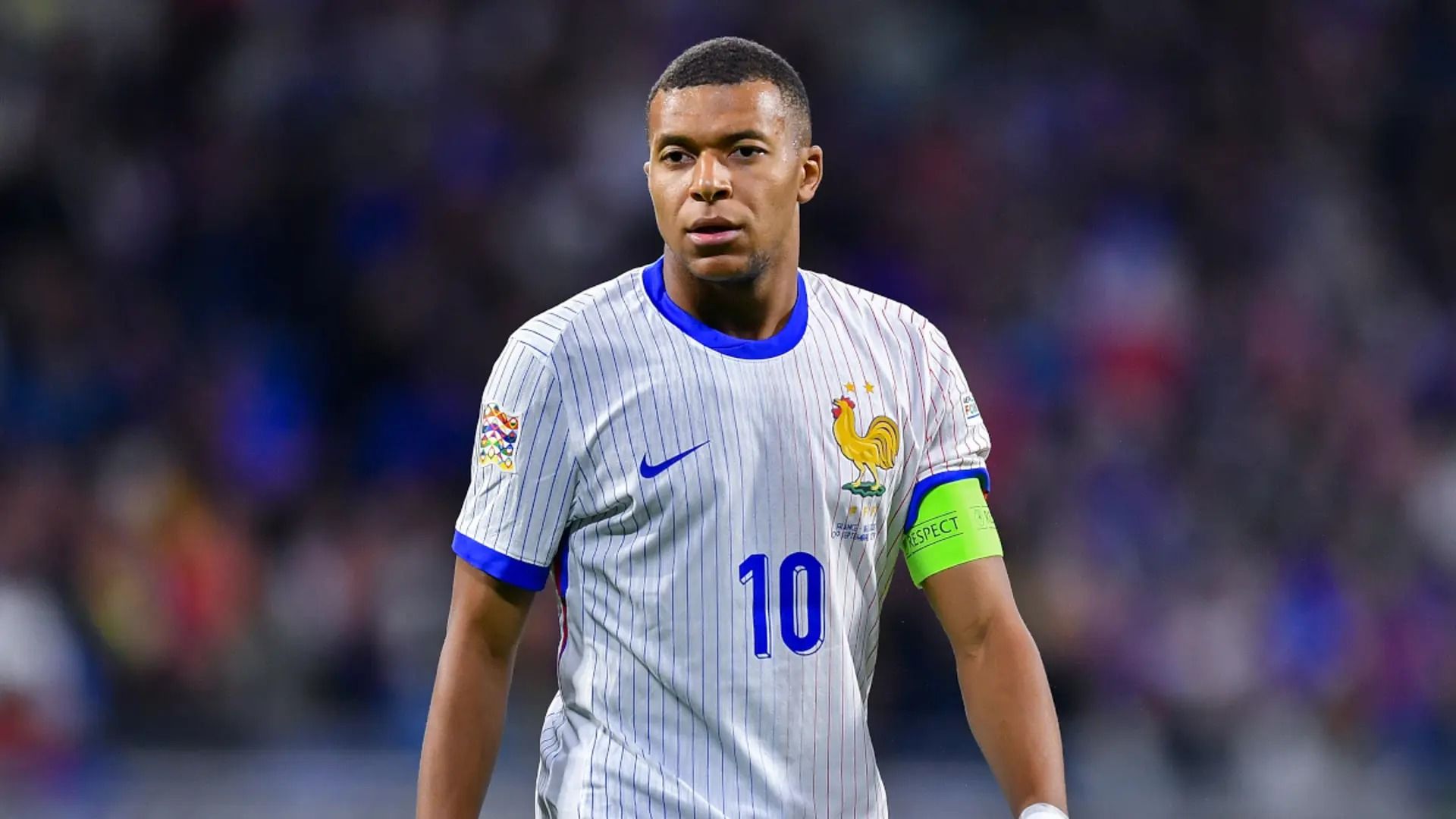 Deschamps Seeks Meeting with Mbappe to Discuss Team Captaincy