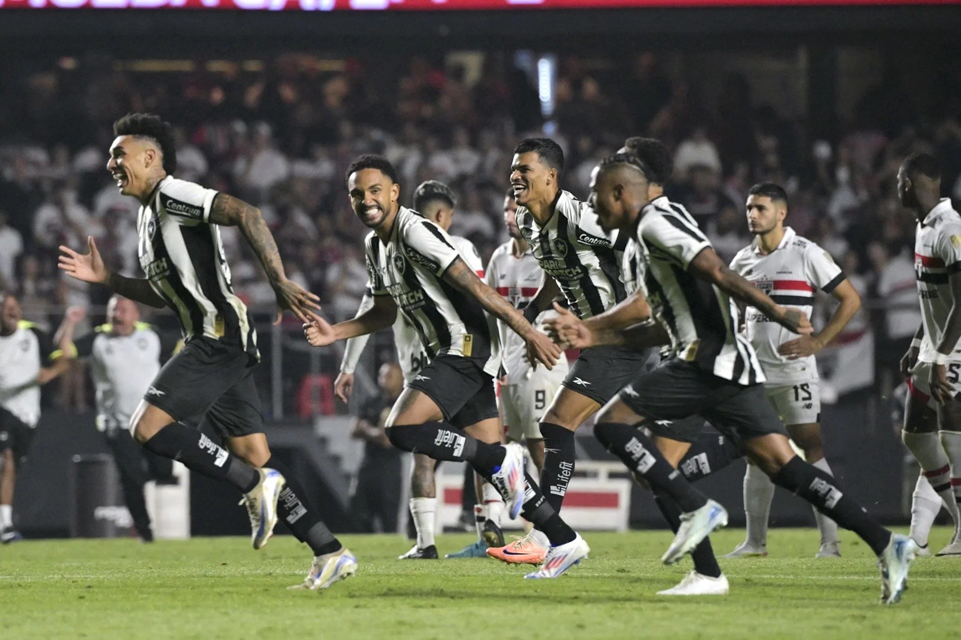 Botafogo vs Grêmio Prediction, Betting Tips & Odds | 29 SEPTEMBER 2024