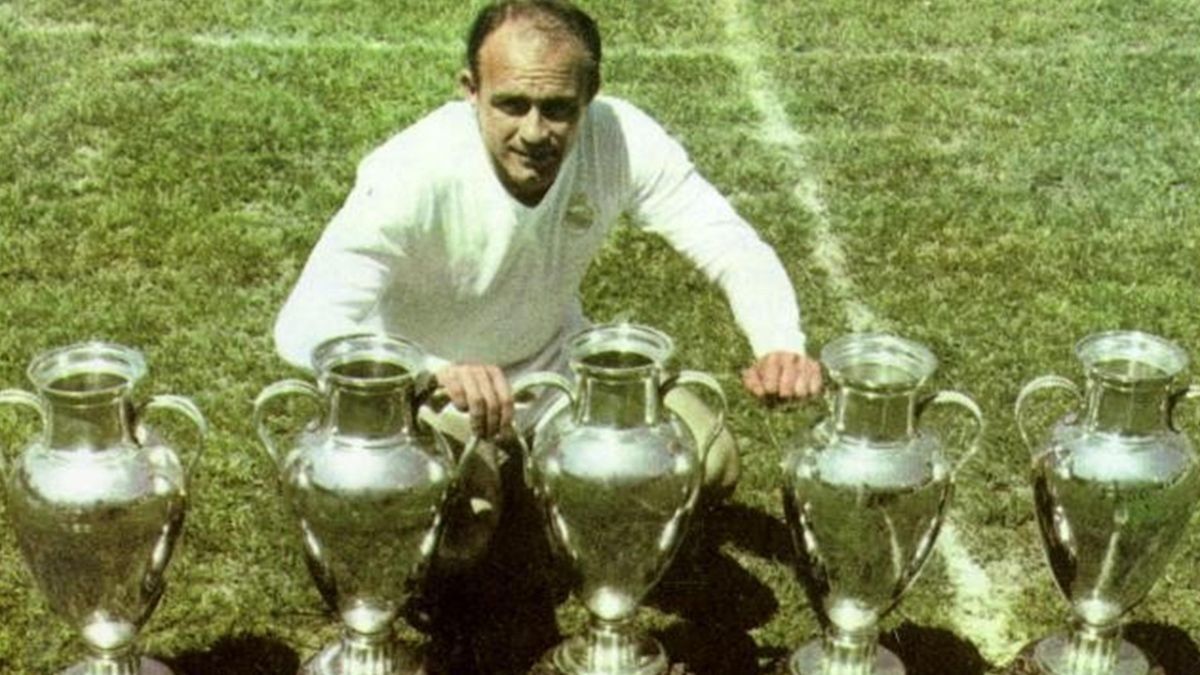 Di Stefano Named Greatest Player in Real Madrid History by FourFourTwo, Ronaldo Comes Second