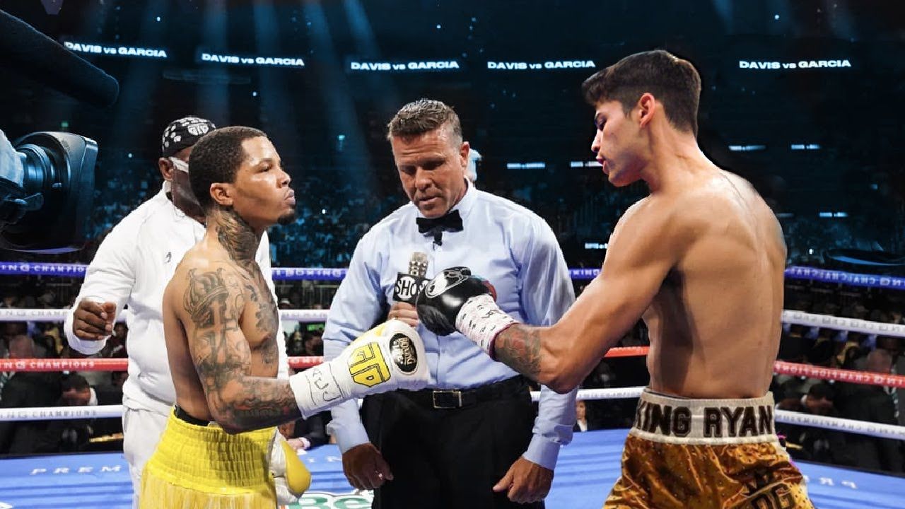 Garcia and Davis have intense tense staredown