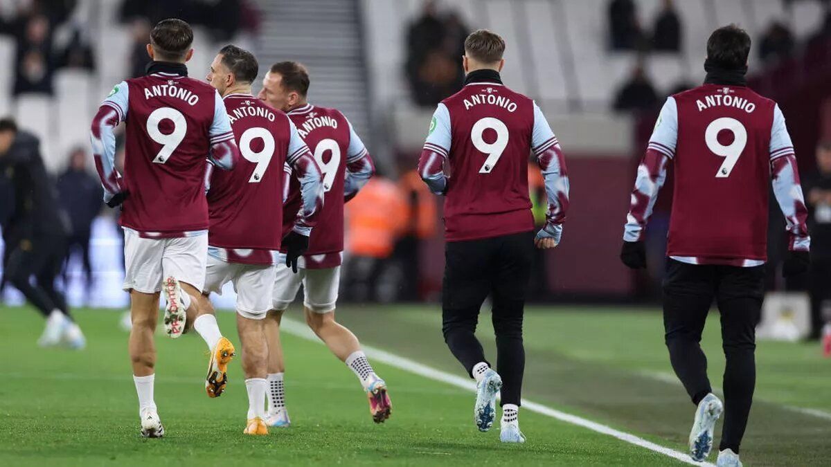 West Ham Players Show Support to Michail Antonio After Horror Car Crash