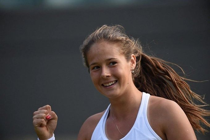 Daria Kasatkina comes out as gay: she has a relationship with figure skater Natalia Zabiiako