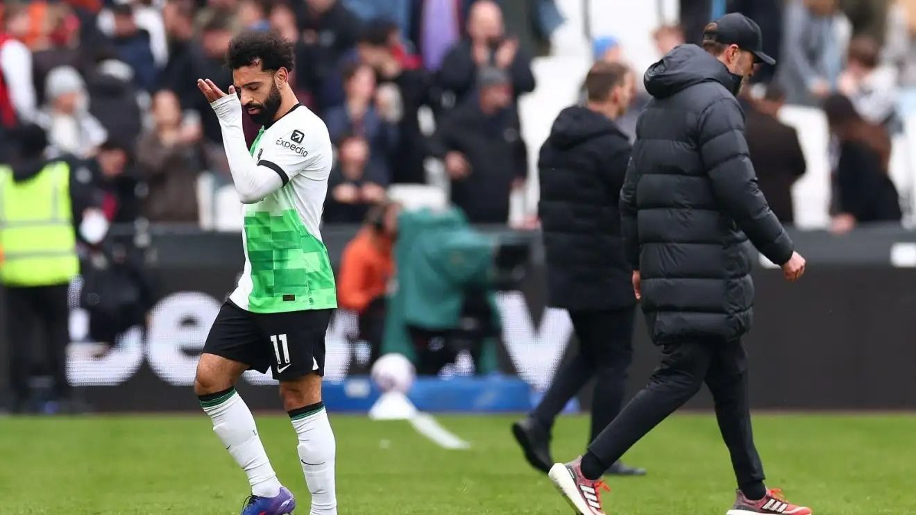 Salah Argues With Klopp During Liverpool Match