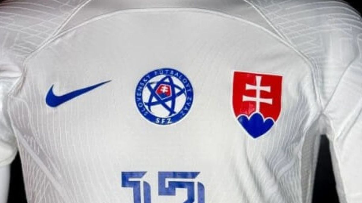 Slovakia Away Kits
